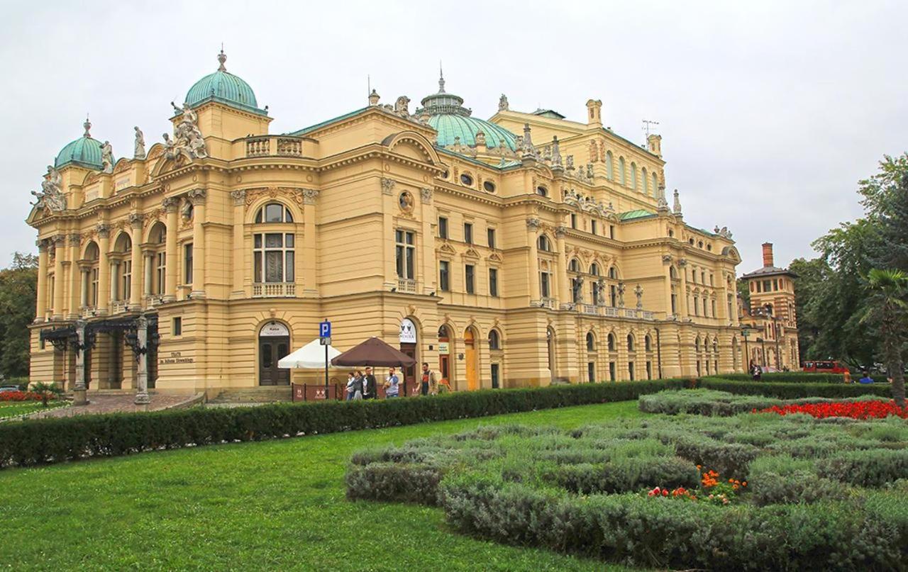 Apartment Elegant Old Town Near The Train Station *
